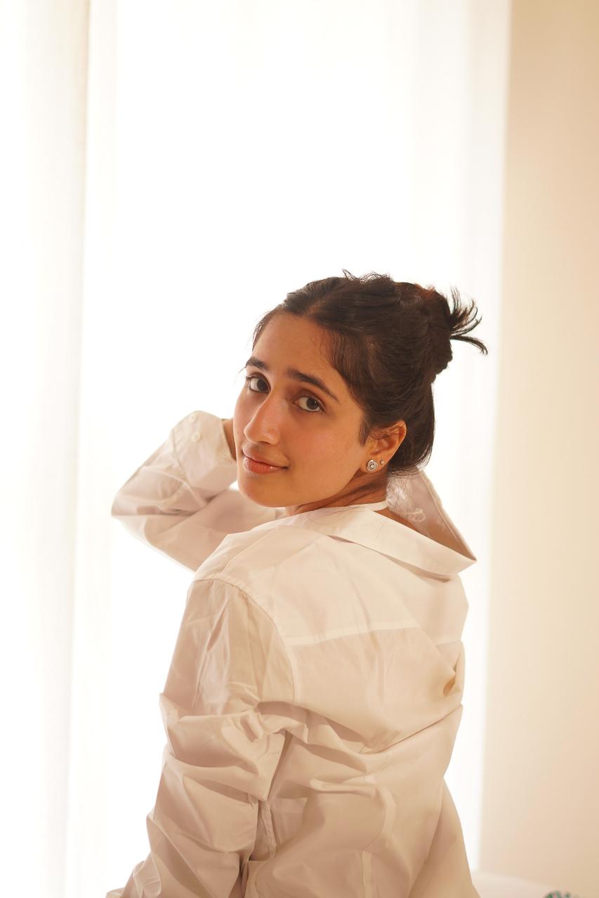 Professional acting portrait of Akanksha Ruskin Barar